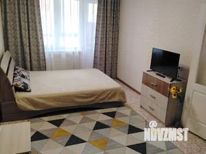 1-к квартира, посуточно, 40м2, 10/17 этаж