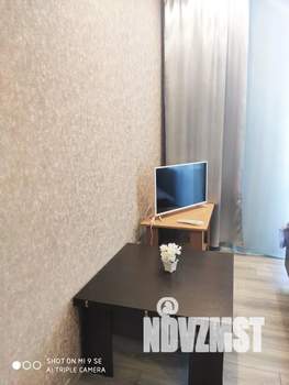 1-к квартира, посуточно, 38м2, 7/10 этаж