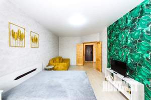 1-к квартира, посуточно, 43м2, 4/8 этаж