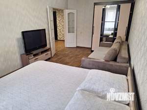 1-к квартира, посуточно, 40м2, 2/10 этаж