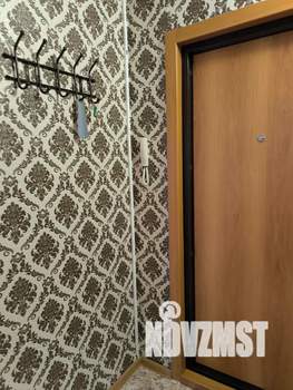 1-к квартира, посуточно, 32м2, 10/10 этаж