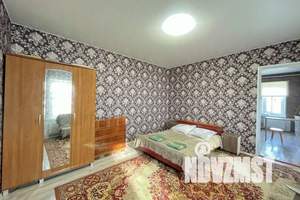 2-к квартира, посуточно, 45м2, 2/2 этаж