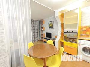 1-к квартира, посуточно, 38м2, 1/10 этаж