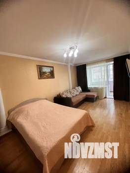 1-к квартира, посуточно, 40м2, 1/1 этаж