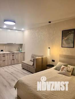 Студия квартира, посуточно, 40м2, 8/19 этаж