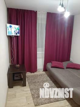 Студия квартира, посуточно, 18м2, 1/10 этаж