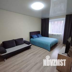 1-к квартира, посуточно, 29м2, 4/9 этаж