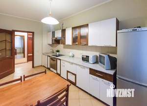 2-к квартира, посуточно, 68м2, 1/1 этаж