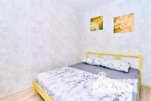 2-к квартира, посуточно, 40м2, 1/5 этаж
