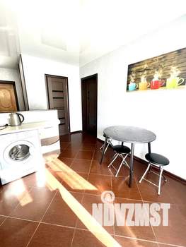 1-к квартира, посуточно, 40м2, 2/4 этаж