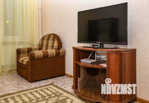 1-к квартира, посуточно, 36м2, 2/10 этаж
