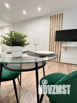 Студия квартира, посуточно, 30м2, 2/11 этаж