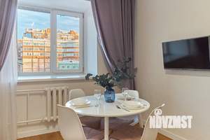 1-к квартира, посуточно, 45м2, 4/9 этаж
