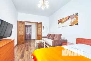 1-к квартира, посуточно, 45м2, 5/10 этаж