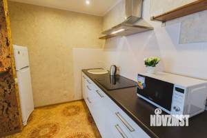 Студия квартира, посуточно, 45м2, 10/10 этаж