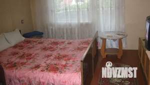 1-к квартира, посуточно, 40м2, 3/5 этаж