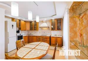 3-к квартира, посуточно, 102м2, 1/1 этаж