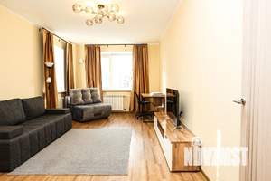 1-к квартира, посуточно, 45м2, 1/1 этаж