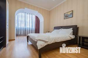 1-к квартира, посуточно, 72м2, 3/9 этаж