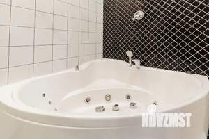 2-к квартира, посуточно, 90м2, 3/10 этаж