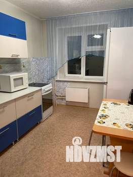 1-к квартира, посуточно, 35м2, 3/10 этаж