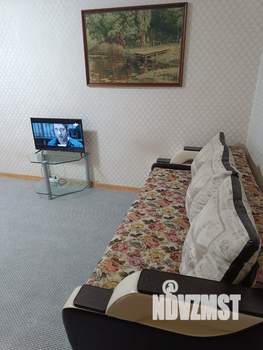 1-к квартира, посуточно, 37м2, 4/10 этаж