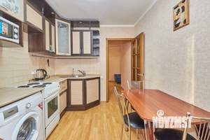 1-к квартира, посуточно, 41м2, 1/12 этаж