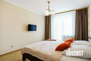 2-к квартира, посуточно, 70м2, 1/1 этаж