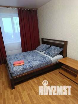 1-к квартира, посуточно, 64м2, 1/1 этаж