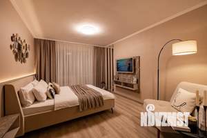 1-к квартира, посуточно, 54м2, 7/10 этаж