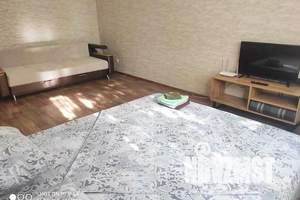 1-к квартира, посуточно, 40м2, 1/8 этаж