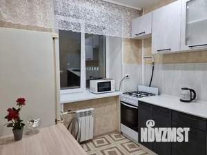 1-к квартира, посуточно, 32м2, 3/5 этаж