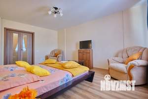 1-к квартира, посуточно, 50м2, 9/18 этаж