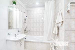 1-к квартира, посуточно, 38м2, 4/18 этаж