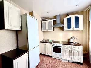 1-к квартира, посуточно, 39м2, 2/10 этаж