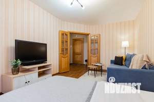 1-к квартира, посуточно, 40м2, 2/10 этаж