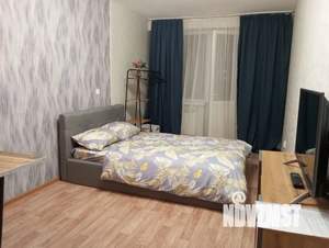 Студия квартира, посуточно, 25м2, 16/17 этаж