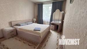 3-к квартира, посуточно, 78м2, 1/1 этаж