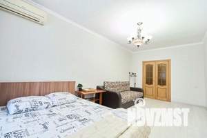 1-к квартира, посуточно, 50м2, 1/6 этаж