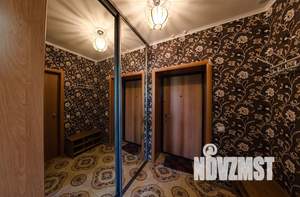 Студия квартира, посуточно, 34м2, 3/15 этаж