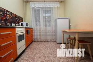 1-к квартира, посуточно, 36м2, 2/10 этаж