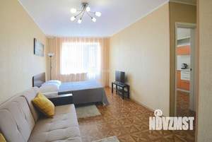 1-к квартира, посуточно, 35м2, 1/1 этаж