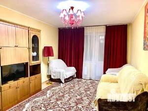 2-к квартира, посуточно, 60м2, 1/1 этаж