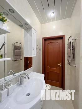 2-к квартира, посуточно, 67м2, 8/10 этаж