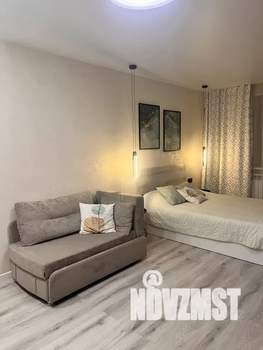 Студия квартира, посуточно, 40м2, 8/19 этаж