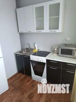 1-к квартира, посуточно, 36м2, 4/10 этаж