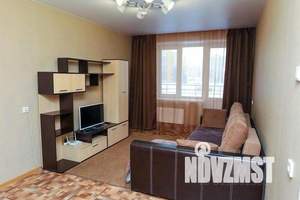 1-к квартира, посуточно, 40м2, 6/10 этаж