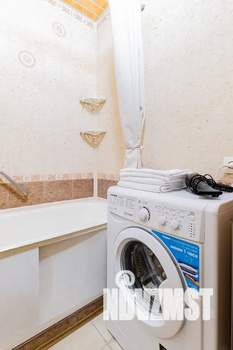 2-к квартира, посуточно, 60м2, 1/10 этаж