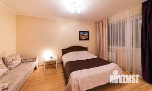 1-к квартира, посуточно, 35м2, 2/4 этаж