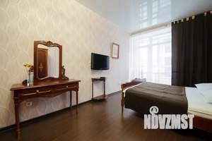 1-к квартира, посуточно, 42м2, 5/8 этаж